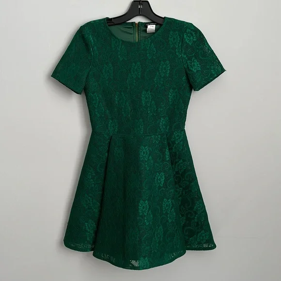 green emerald velvet dress LACI Formal Dress